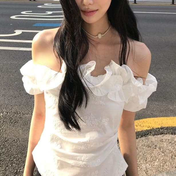 フリルオフショルダートップス